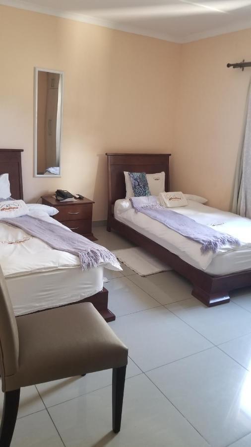 A-Z Boutique Guesthouse 温特和克 外观 照片