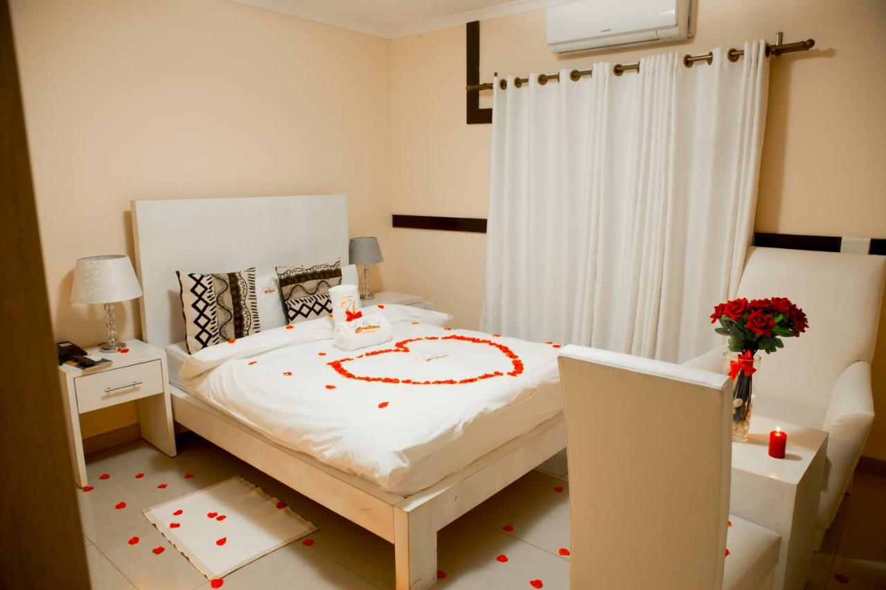 A-Z Boutique Guesthouse 温特和克 外观 照片