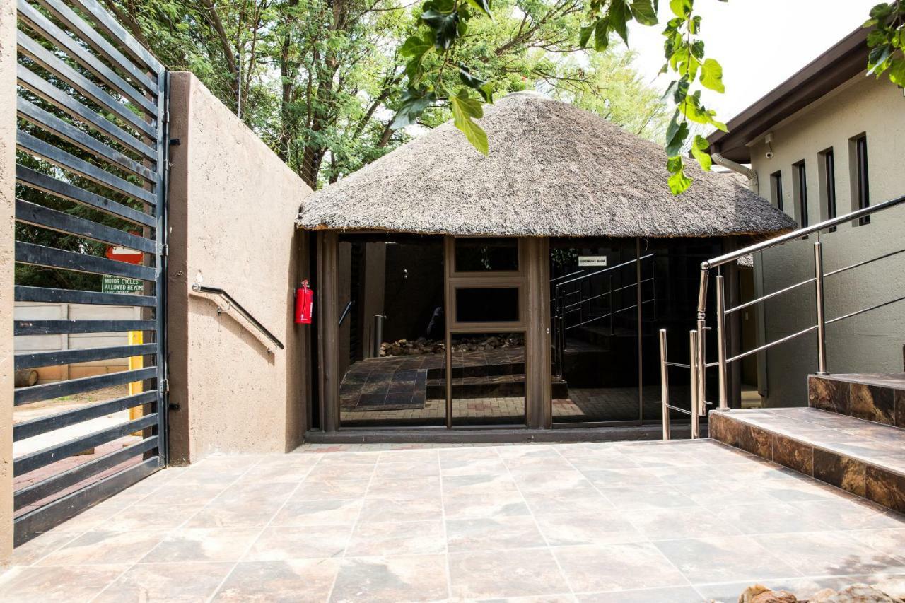 A-Z Boutique Guesthouse 温特和克 外观 照片